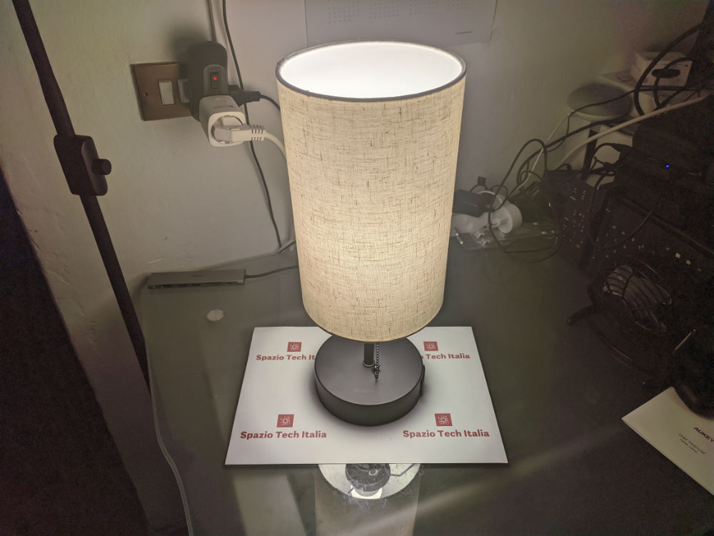 Recensione: Aukey Lampada da Tavolo Classica LT-T12 - Spazio Tech Italia